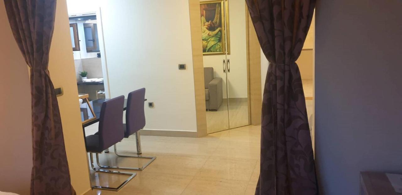 Apartmani Dama Novi Sad Esterno foto