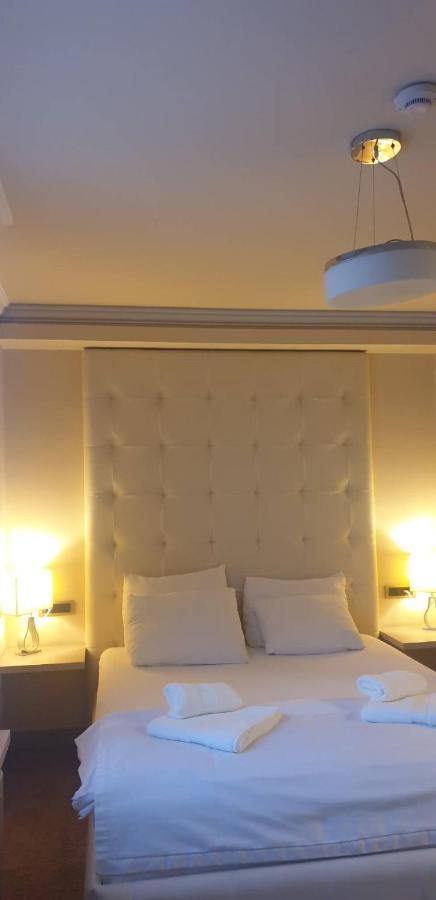 Apartmani Dama Novi Sad Esterno foto