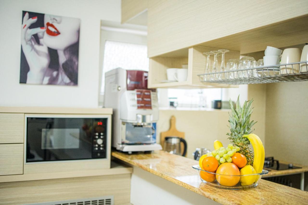 Apartmani Dama Novi Sad Esterno foto