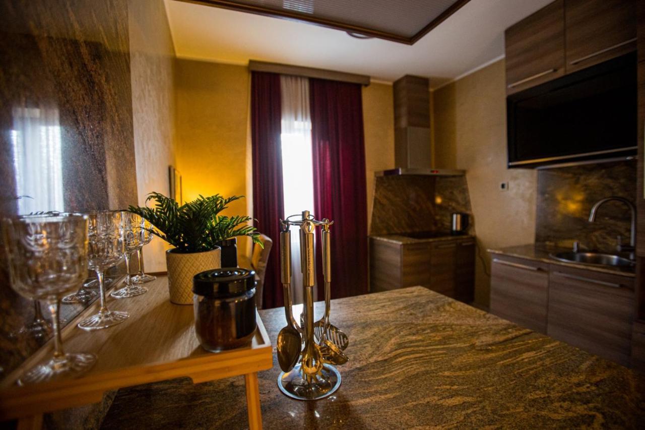 Apartmani Dama Novi Sad Esterno foto